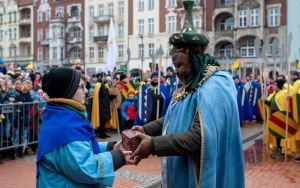 Orszak Trzech Króli przeszedł ulicami miasta (15)