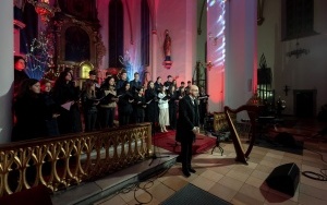 Charytatywny Koncert Świąteczno-Noworoczny (8)