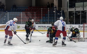 Zmienne szczęście hokeistów (6)