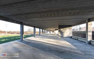  Trwa budowa obiektu piłkarskiego Polonii Bytom. Kontynuowane są prace przy budynku klubowym  (8)