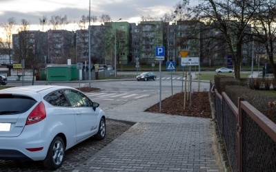 BO Bytom: Nowe miejsca postojowe na osiedlu gen. Ziętka (5)