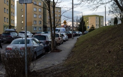 BO Bytom: Nowe miejsca postojowe na osiedlu gen. Ziętka (9)