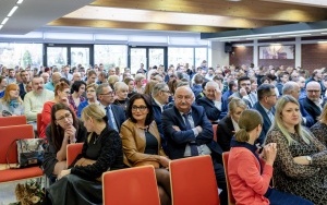 25 lat Bytomskiego Stowarzyszenia Pomocy Dzieciom i Młodzieży Niepełnosprawnej  (1)