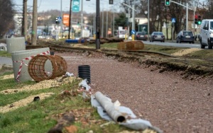 Trwa przebudowa torowiska tramwajowego na Stroszek (3)