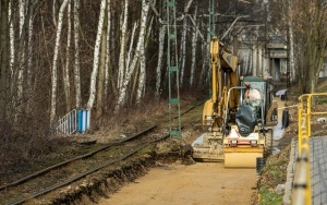 Trwa przebudowa torowiska tramwajowego na Stroszek (9)