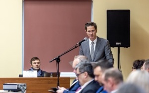 Uchwała, która porządkuje chaos reklamowy została przyjęta w Bytomiu (5)