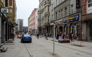 Uchwała, która porządkuje chaos reklamowy została przyjęta w Bytomiu (2)