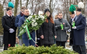 Pod obeliskiem na cmentarzu przy ul. Staffa upamiętniono dzisiaj 122 ofiary tragicznego wybuchu pyłu węglowego w KWK Rozbark (9)