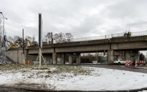 Uwaga kierowcy! Utrudnienia drogowe w rejonie wiaduktów nad ul. Strzelców Bytomskich i Dąbrowa Miejska (8)