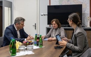 Spotkanie prezydenta Mariusza Wołosza z Oksaną Matchyshyn dyrektorką Drohobyckiego Miejskiego Centrum Usług Społecznych dla Rodziny, Dzieci i Młodzieży (2)