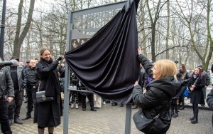 Tablica Romana Kostrzewskiego odsłonięta (5)
