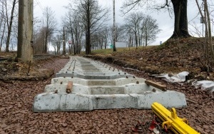 Trwa przebudowa torowiska tramwajowego z centrum do zajezdni w Stroszku (17)