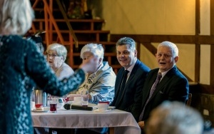 Prezydent Bytomia spotkał się z seniorkami z okazji Dnia Kobiet (6)