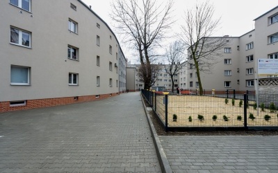 Wyremontowane budynki i podwórka w kwartale ulic: Katowickiej, Głębokiej, Matejki  (1)
