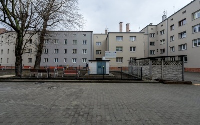 Wyremontowane budynki i podwórka w kwartale ulic: Katowickiej, Głębokiej, Matejki  (6)
