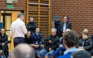 Prezydent Bytomia rozmawiał z młodzieżą o perspektywach rozwoju miasta  (8)