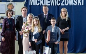 Znamy laureatów Wojewódzkiego Konkursu Mickiewiczowskiego, który odbył się w Szkole Podstawowej nr 9 im. Adama Mickiewicza w Bytomiu (3)