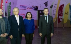 W Centrum Sportów Wspinaczkowych i Siłowych w Bytomiu - Rozbarku trwa jedna z największych i najważniejszych w kraju imprez wspinaczkowych - Akademickie Mistrzostwa Polski (1)