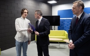 Prezydent Bytomia pogratulował mistrzostwa Polski młodym hokeistom Polonii Bytom [ (4)
