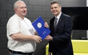 Prezydent Bytomia pogratulował mistrzostwa Polski młodym hokeistom Polonii Bytom [ (17)