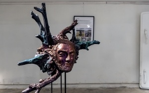 Rzeźba, przyroda i … zombie (9)