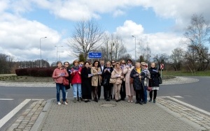  W Karbiu odbyło się symboliczne otwarcie Ronda Praw Kobiet (9)