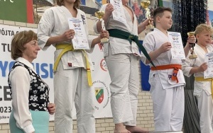 Bytomscy karatecy z medalami (2)