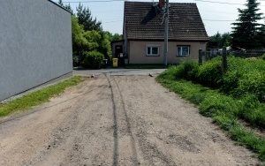 Szutrowe ulice Łączna i Mikołaja w Rozbarku zostaną wyasfaltowane (10)