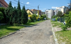 Szutrowe ulice Łączna i Mikołaja w Rozbarku zostaną wyasfaltowane (2)