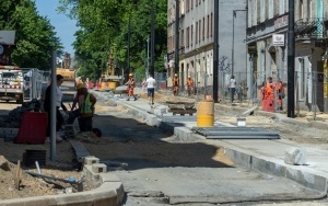  Trwa przebudowa ul. Piekarskiej. Zakres prac został zwiększony  (2)