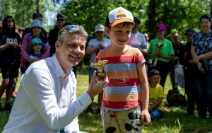 Zawody wędkarskie z okazji Dnia Dziecka (7)