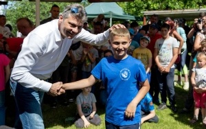 Zawody wędkarskie z okazji Dnia Dziecka (4)