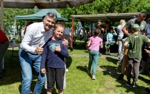 Zawody wędkarskie z okazji Dnia Dziecka (8)