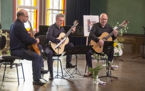Koncert charytatywny w szkole muzycznej (6)