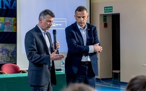 Prezydent Bytomia Mariusz Wołosz spotkał się z rodzicami młodych piłkarzy GKS Rozbark Bytom [ (5)
