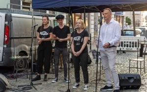 Na Jainty zagościła szuka wysoka  (20)