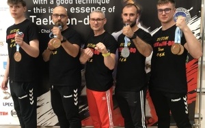 Przywieźli do Bytomia 5 medali (4)