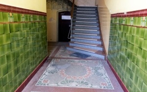 Piękno wnętrz bytomskich kamienic. Ich architektura zapiera dech w piersiach