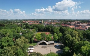Trwa modernizacja Amfiteatru w Parku Miejskim (7)