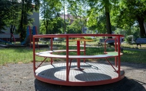 Dzieci będą miały nowy plac zabaw przy ul. Palińskiego w Łagiewnikach (4)