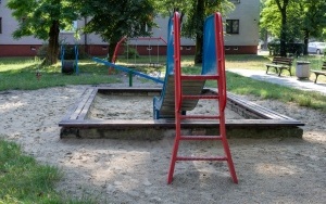 Dzieci będą miały nowy plac zabaw przy ul. Palińskiego w Łagiewnikach (6)