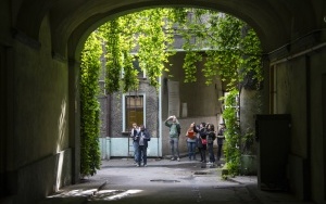 Zwiedzali i fotografowali bytomskie podwórka (8)
