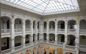 Zwiedzali i fotografowali bytomskie podwórka (13)