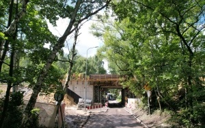 Od 21 sierpnia zamknięty przejazd pod wiaduktem nad ul. Dąbrowa Miejska (5)