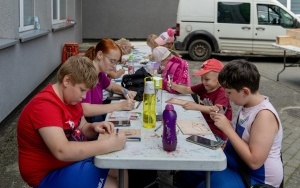 Becekobusowe zajęcia w Klubie Sezam  (1)