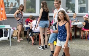 Becekobusowe zajęcia w Klubie Sezam  (7)