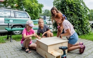 Becekobusowe zajęcia w Klubie Sezam  (13)