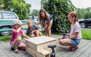 Becekobusowe zajęcia w Klubie Sezam  (14)