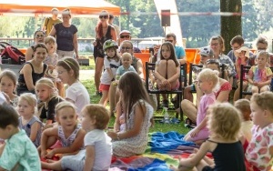 Ciocia Asia i zwierzaki odwiedziły park (4)