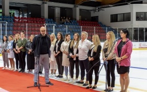 Uroczystość wręczenia tytułu Bytomianki Lata 2023 hokeistkom Polonii Bytom (6)